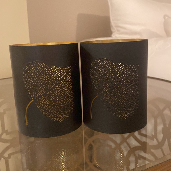 Crate and barrel leaf candle holders set - Picture 2 of 4